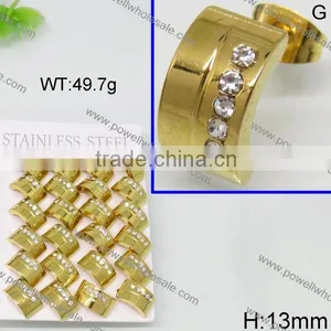 Latest Hot Golden Stud Earring Designs for Women thumbnail-5