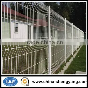 PVC Coated Welded Wire Mesh Fence Panels in 6 Gauge. thumbnail-2