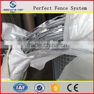 Zinc-coated Barbed Tape Concertina Coils Razor Wire thumbnail-2
