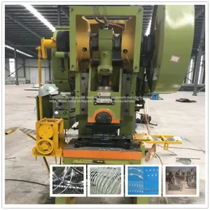 Heavy Hexagonal Mesh Double Twist Barbed Wire Machine thumbnail-1