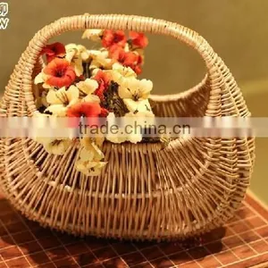 Handmade White Wicker Flower Basket Wedding Flower Basket With Plastic Liner thumbnail-4