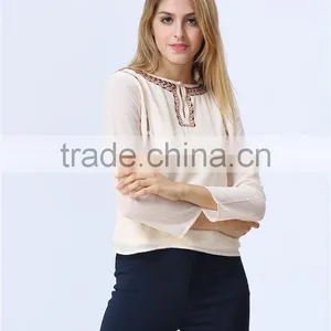 Latest Top Fashion Design Casual Lady Embroidery Blouse thumbnail-4