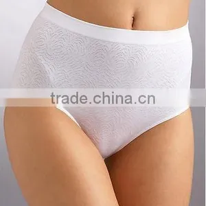 Plain White Jacquard Pattern Seamless Lady Hi-cut Briefs thumbnail-1