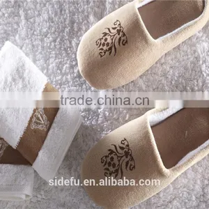 High Quality Customized Embroidered Hotel Coral Fleece Slipper thumbnail-1