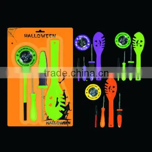 Kids Pumpkin Carving Kit thumbnail-1