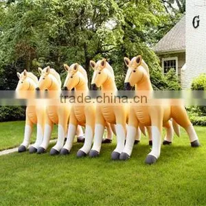Inflatable Huge Horse thumbnail-1