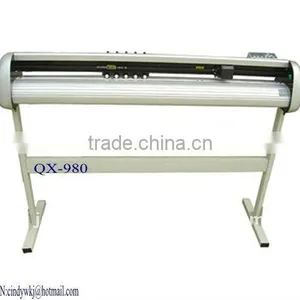 QX-980 Cutting Plotter thumbnail-1