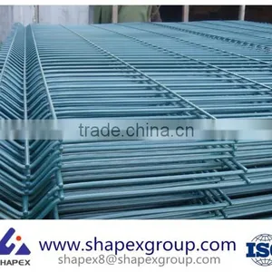 China Supplier Hot-dipped Galvanized / Pvc Coated / Powder Coated Welded Wire Mesh Fence thumbnail-2