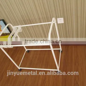 Metal Cloth Rack thumbnail-1