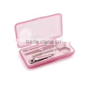 4pcs Manicure Set Nail Clipper &pedicure Set for Girl thumbnail-1