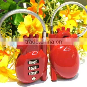 Human Heart Shape Combination Lock thumbnail-1