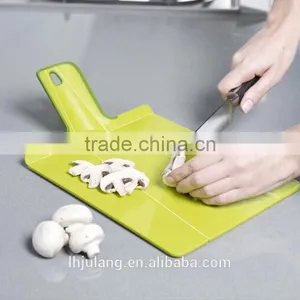 Useful Folding Plastic Cutting Board for Kitchen/Cretive Folding Plastic Chopping Board thumbnail-1