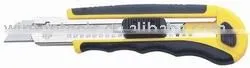 Pocket Utility Knife and Snap Off Knife thumbnail-1