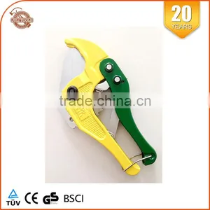 PVC Pipe Cutter thumbnail-2