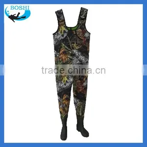 Breathable Camo Neoprene Chest Fishing Wader Rubber Suit thumbnail-1