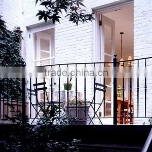 Customed Wrought Iron Balcony Railing Designs thumbnail-1