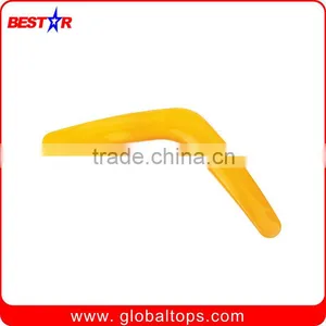 Various Boomerang of Plastic or Wood thumbnail-1