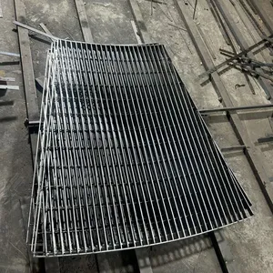 Polymachine Trench Drain Cover, Self-Cleaning Design, 200mm Width, Open Area 80%, 5mm Lamella Spacing thumbnail-2