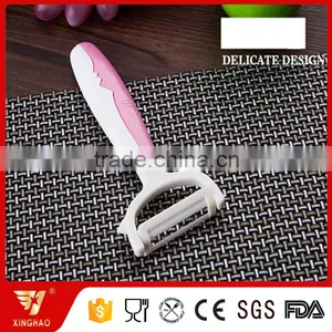 Hot Sale Sharp Kitchen Ceramic Blade Potato Peeler With Two-Color Plastic Handle thumbnail-3