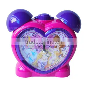 Fashion Plastic Heart Shape Table Clock thumbnail-1