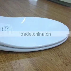 Super Slim WC Toilet Seat Cover With Two Push Button Quick Release and Soft Close Made in China thumbnail-2