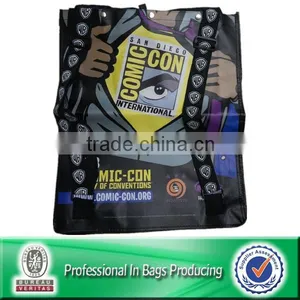 Promotional Giant Comic Backpack WIZRD Comic Con thumbnail-6