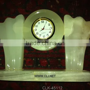 Green Onyx Leaf Carved Onyx Clock thumbnail-1