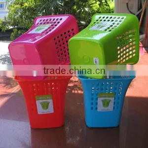 2018,2038 Plastic Colorful Mesh Wastebasket thumbnail-1