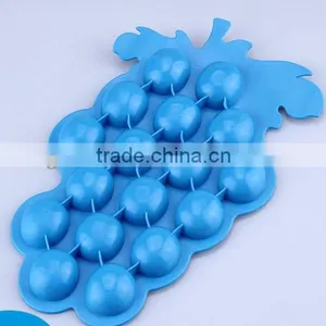 2014 Latest Design Fruit Shape Silicone Ice Cube Tray thumbnail-1