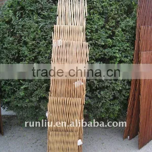 Willow Trellis/wicker Fence thumbnail-1