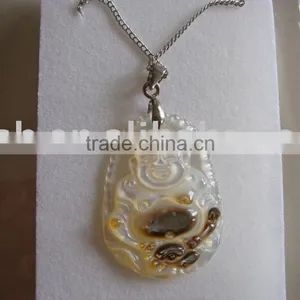Mother of Pearl Shell Carving Buddha, Religious Statue Pendant thumbnail-1