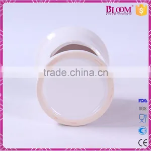 Modern Decoration Desgin Ceramic White Aroma Burner thumbnail-6