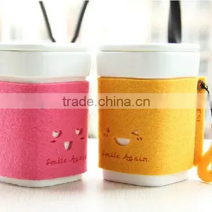 2017 Fashion New Nonwoven Polyester Felt Custom Black Coffee Sleeve Cup Sleeve With Handle Cute Home Decoration OEM ODM China thumbnail-1
