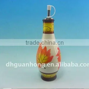 2012 New Design Ceramic Soy Sauce Bottle thumbnail-1