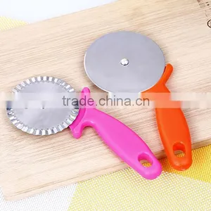 Hot Pink PP Handle Bakeware Pizza Cutter thumbnail-5
