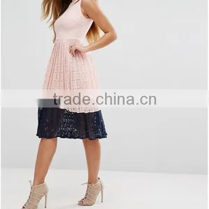 Guangzhou Wholesale Clothing OEM High Neck Sleeveless Lace Evening Dress With Pleated Skirt thumbnail-4