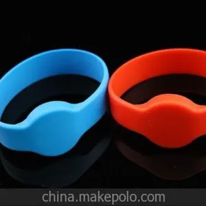 Accept Customed Logo & Color RFID Wristband Manufacture thumbnail-5