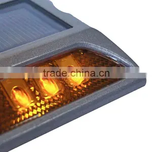 TOP Quality High Visible Reflective Solar Led Road Stud thumbnail-6