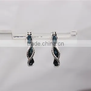 Newest Design 925 Pure Silver Hoop Earring for Modern Lady thumbnail-2