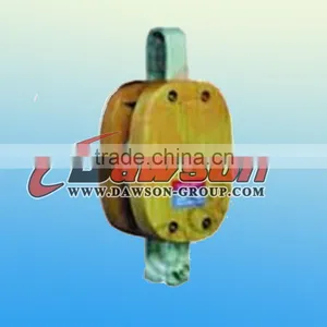 Regular Wood Block Single Sheave Without Shackle thumbnail-1