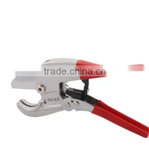 PVC PIPE CUTTER thumbnail-1