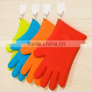 Heat Resistant Oven Mitts Pot Holders Silicone Cooking BBQ Grill Gloves / Silicone Oven Mitts for Oven Cooking thumbnail-1