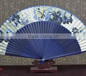 Perfect Party Farvor Bamboo Wooden Carved Hand Fan for Wedding Party Decor Gifts thumbnail-2