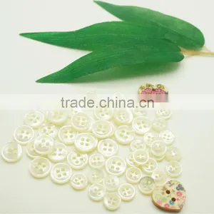 High Class & Quality White Mother of Pearl Button for Men's Shirt in Size 18L, 14L thumbnail-1