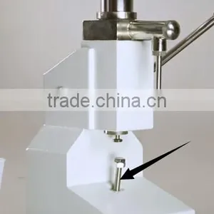Pneumatic Cooking Oil Filling Machine A03 thumbnail-5