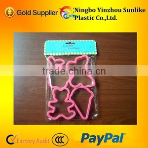 Plastic Christmas Cookie Cutter/4pcs Eco-friendly Color Cookie Cutter thumbnail-1