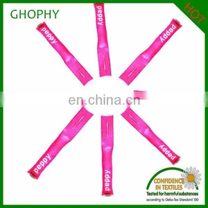 Woven Zipper Pull Label thumbnail-1
