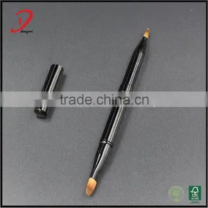 Wholesale Private Label OEM Black Metal Handle Retractable Lip Brush thumbnail-1