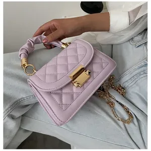 2024 Fashionable Chain Crossbody Handbag for Women, Trendy Small Square Bag thumbnail-4