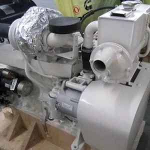 High Quality Cumins 47kw 4BTA3.9-GM47 Marine Diesel Engine thumbnail-3